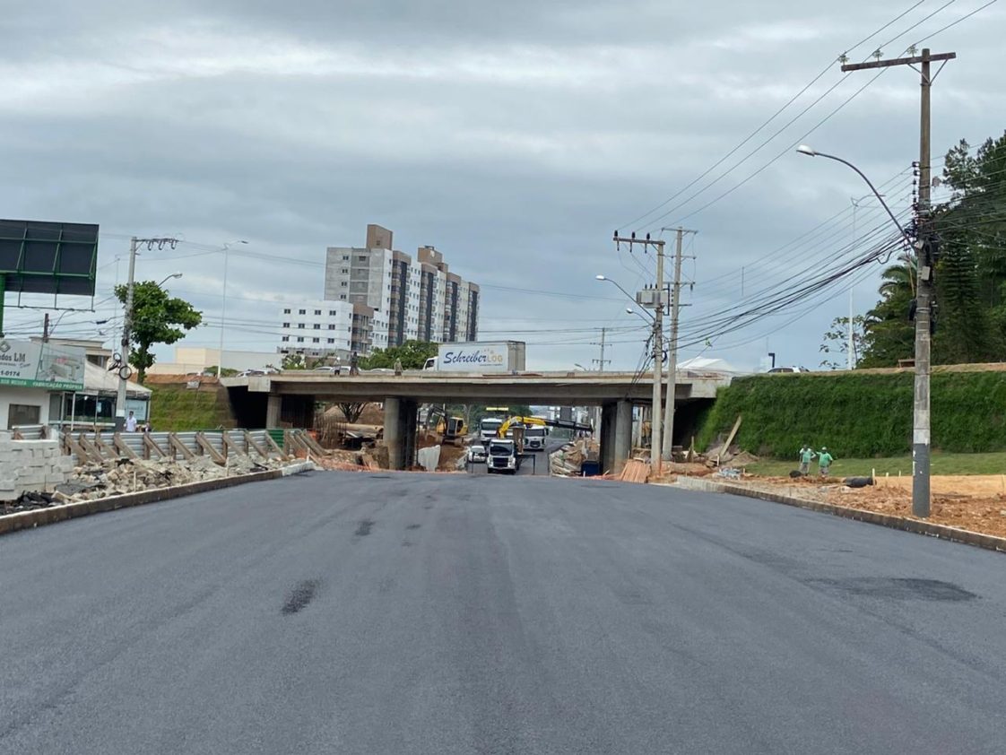 Liberado trânsito de veículos no elevado da Quarta Avenida | Camboriú